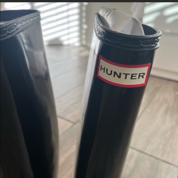 Brand new Hunter High gloss rain boots - Picture 2 of 3